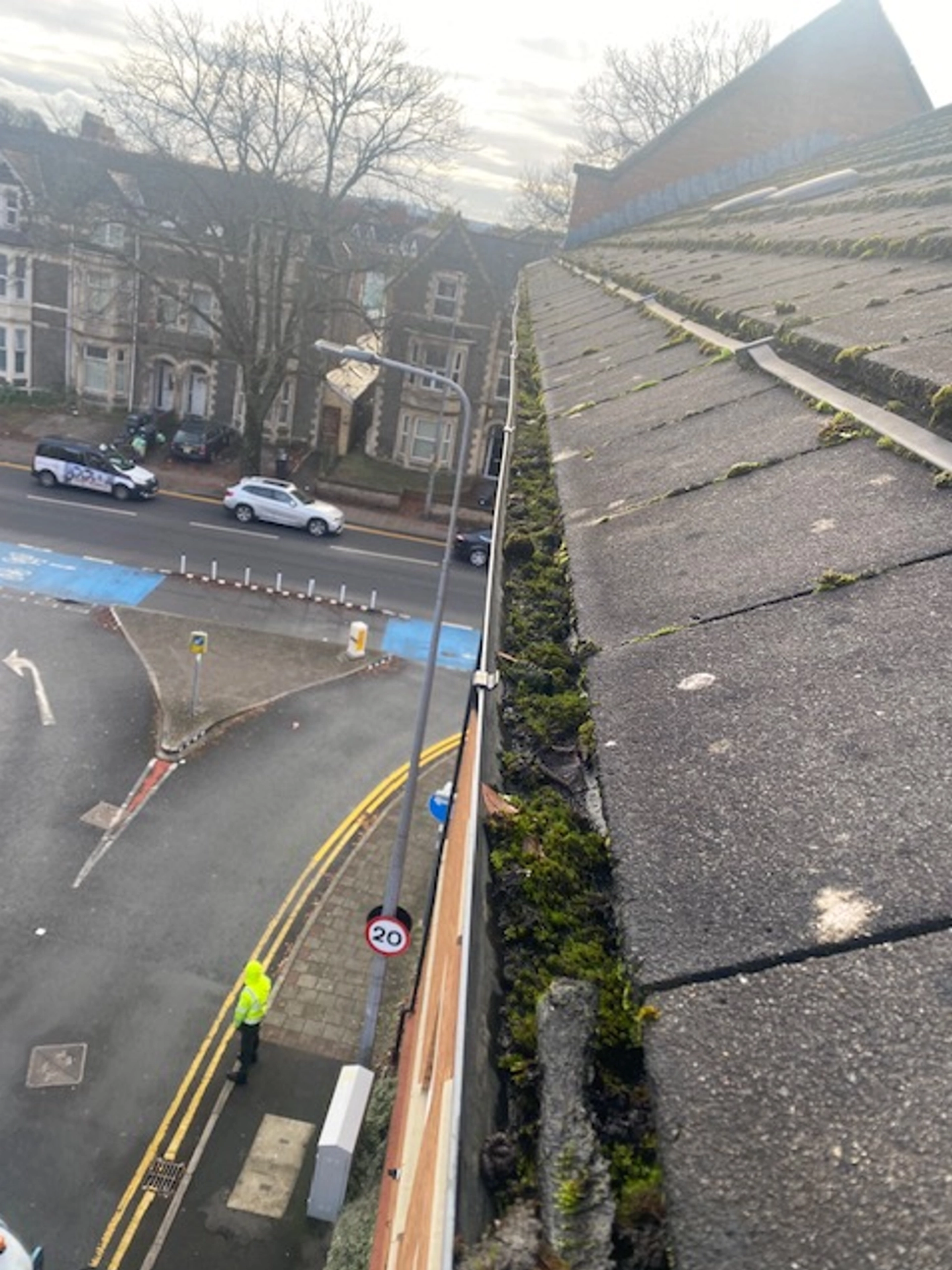 Gutter cleaning example 3